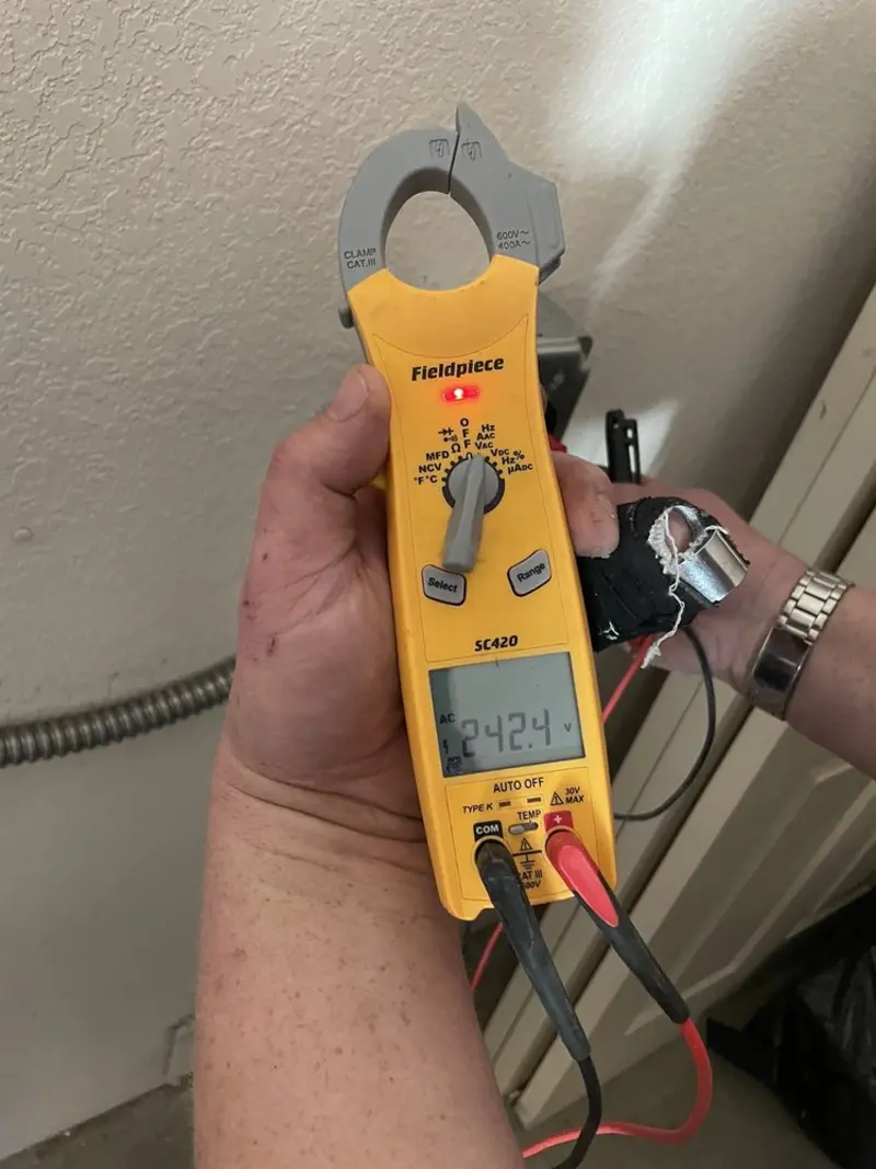 Voltage testing with clamp meter during Generator Installation in Penn